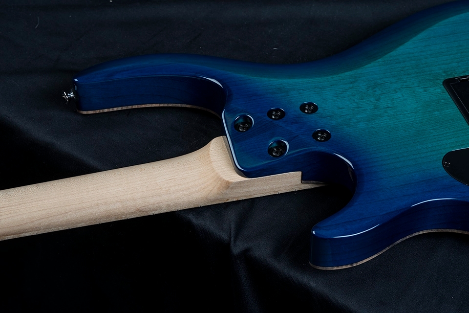 Kiesel Guitars Aries 2 A2 bass neck heel