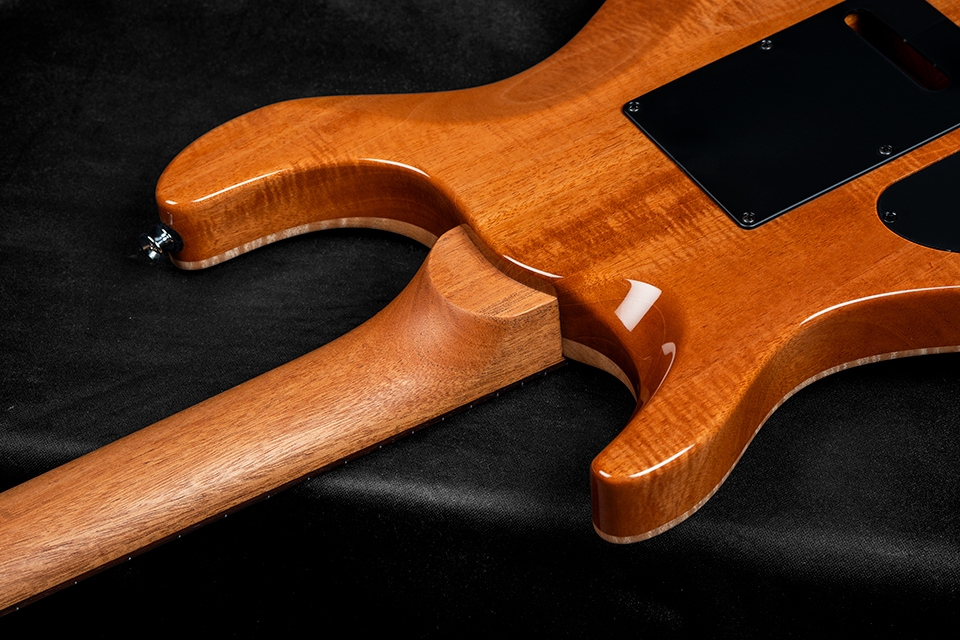 Kiesel Guitars CT6 neck heel with mahogany body