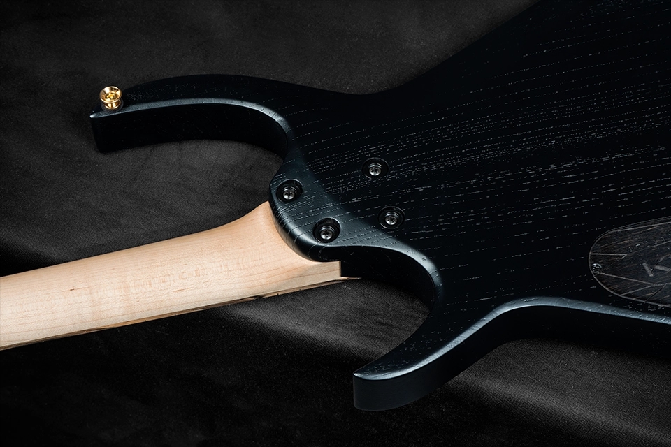 Kiesel Guitars Kyber Headless neck heel