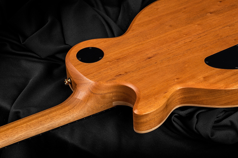 Kiesel Guitars SH550 neck heel
