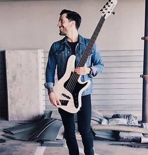 Kiesel Guitars Artist Dave Escamilla