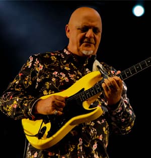 Kiesel Guitars Artist Frank Gambale