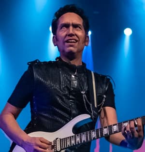 Kiesel Guitars Artist Neil Zaza