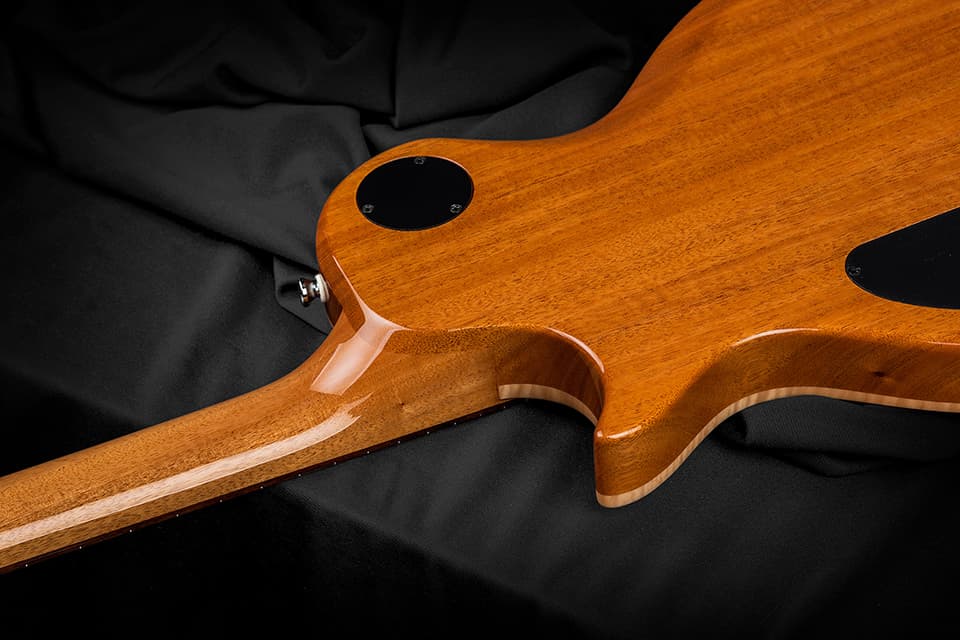 Kiesel Guitars CS3 tremolo T6X Neck Heel, jet black finish, roasted maple neck, natural clear body binding BBE