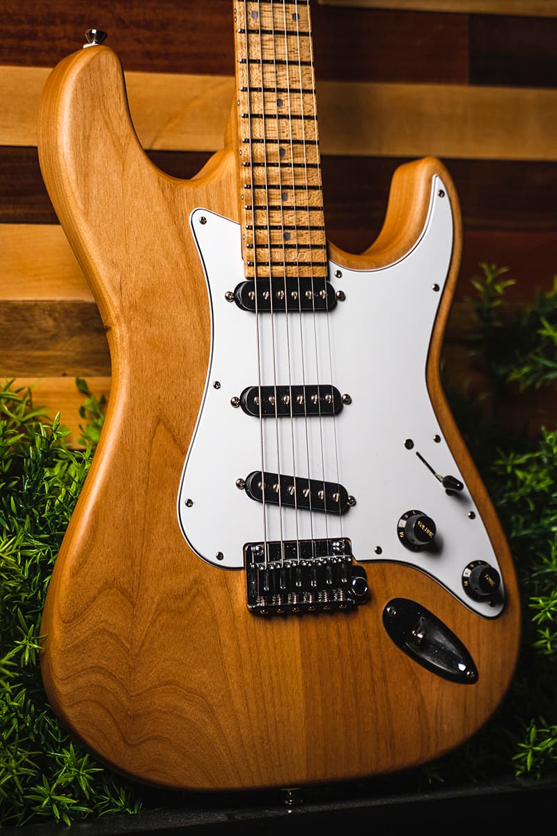 Kiesel Guitars Delos gotoh tremolo D6G with alder body, satin matte top coat, single-single-single SSS, black plastic knobs, white pickguard, mother of pearl dot inlays, maple fingerboard