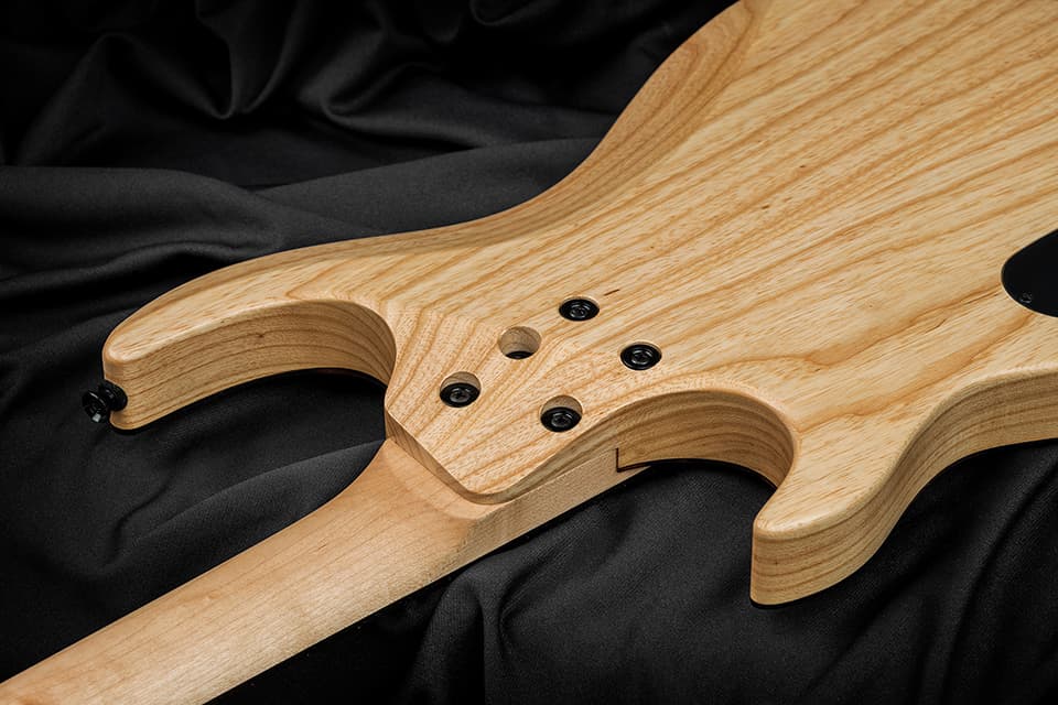Kiesel Guitars Osiris Bass Neck Heel With swamp ash body and maple neck