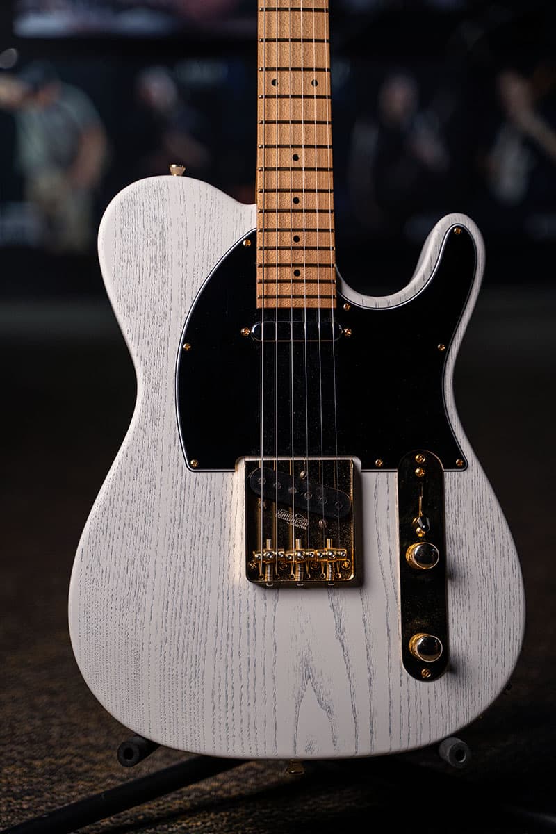 Kiesel Guitars Retro Solo White/White Finish With Raw Tone Top Coat