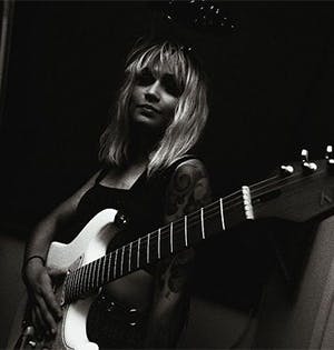 Kiesel Guitars Artist Laura Klinkert