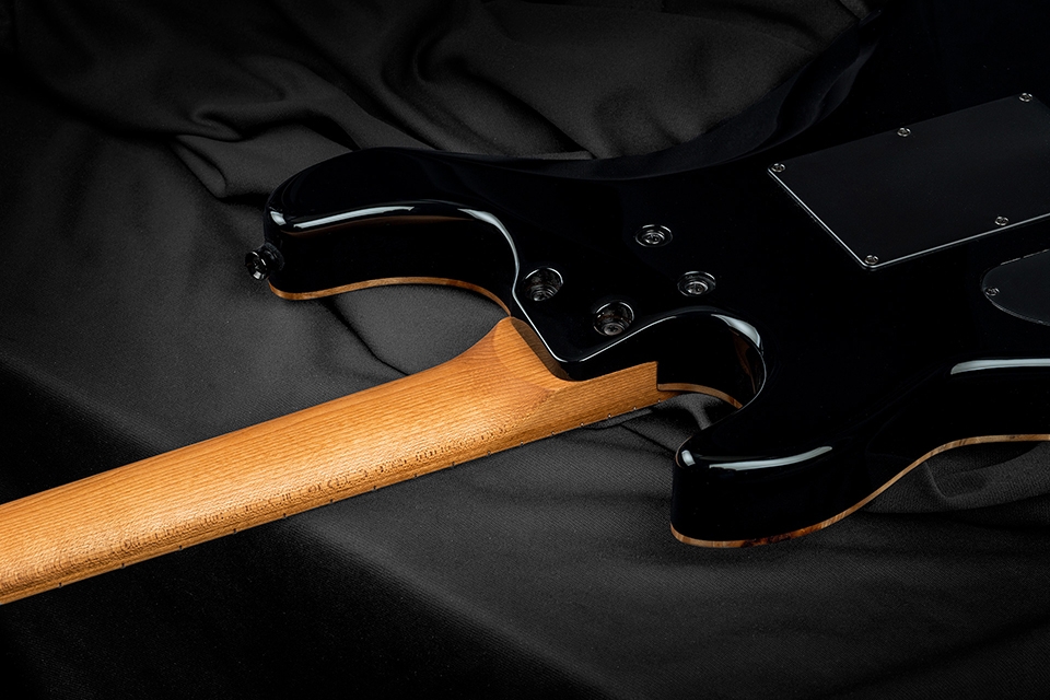 Kiesel Guitars Theos tremolo T6X Neck Heel, jet black finish, roasted maple neck, natural clear body binding BBE